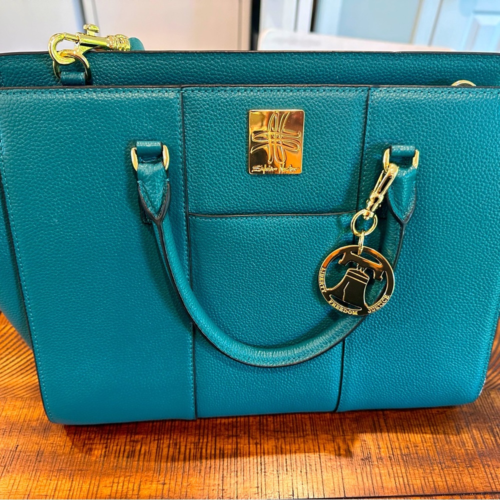 WE The people, Sylvia Noster purse!